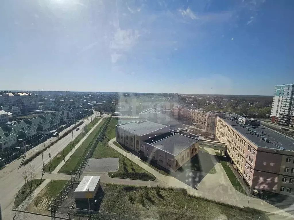 2-к кв. Смоленская область, Смоленск ул. Генерала Трошева, 8 (67.9 м) - Фото 0