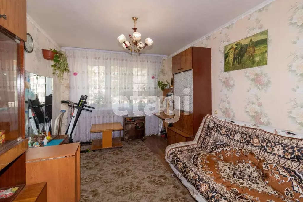 3-к кв. Тюменская область, Тюмень Заречный проезд, 31 (63.5 м) - Фото 0