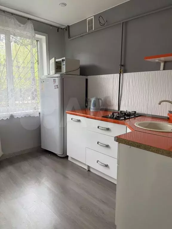 1-к. квартира, 32 м, 1/5 эт. - Фото 1