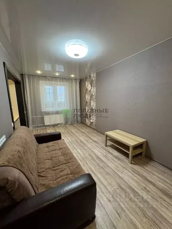 1-к кв. Курганская область, Курган Заозерный жилрайон, 4-й мкр, 9 ... - Фото 2