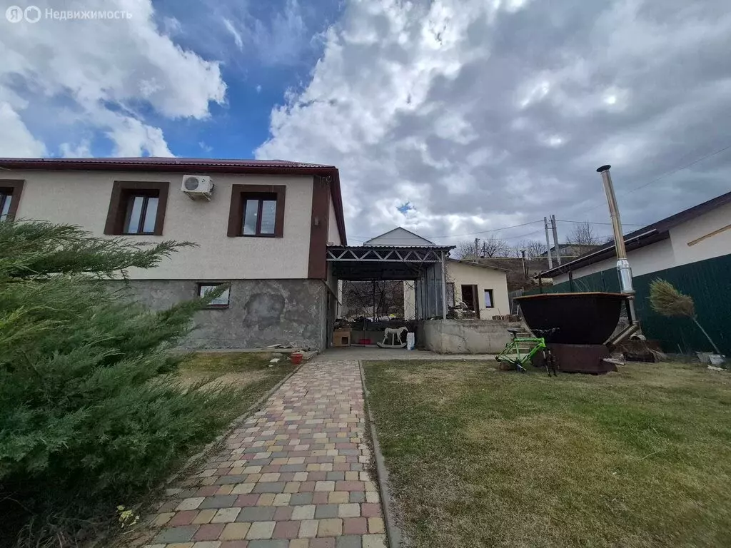 Дом в Волгоградская область, рабочий посёлок Городище, улица Пассара ... - Фото 1