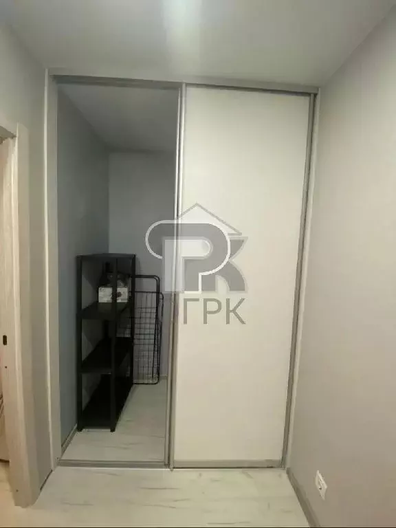 Продается 1-комнатная квартира - Фото 1