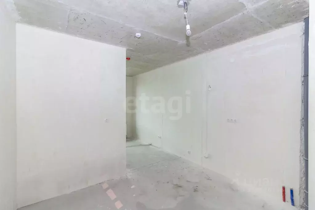 1-к кв. Тюменская область, Тюмень ул. Геннадия Райкова, 19 (33.1 м) - Фото 0