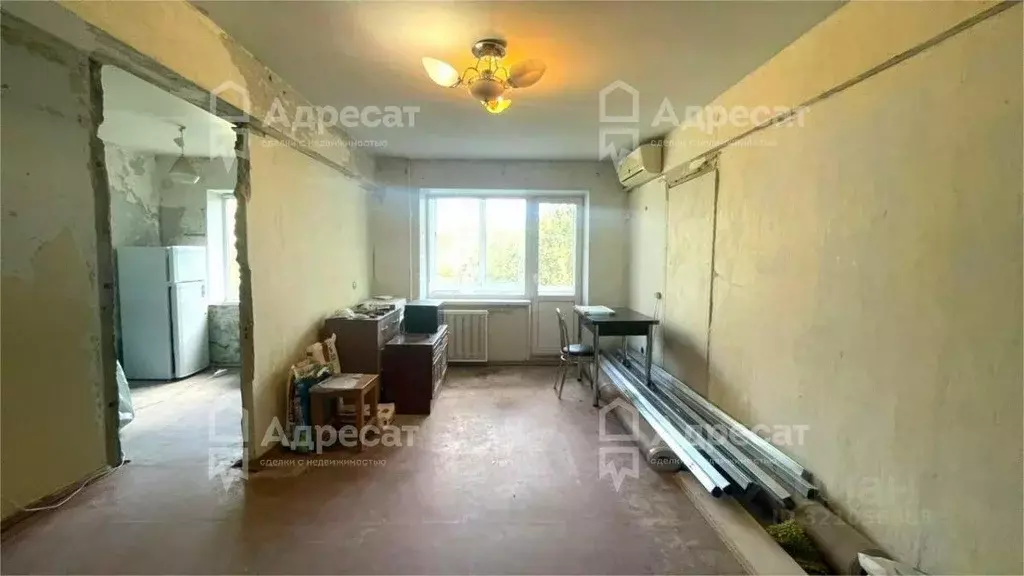 2-к кв. Волгоградская область, Волгоград ул. Кирова, 132А (45.6 м) - Фото 0