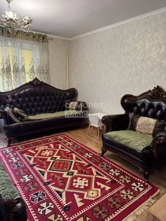 3-к кв. Москва ул. Введенского, 27К2 (76.4 м) - Фото 1