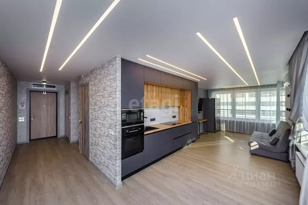 3-к кв. Тюменская область, Тюмень ул. 50 лет Октября, 57Бк1 (91.8 м) - Фото 1