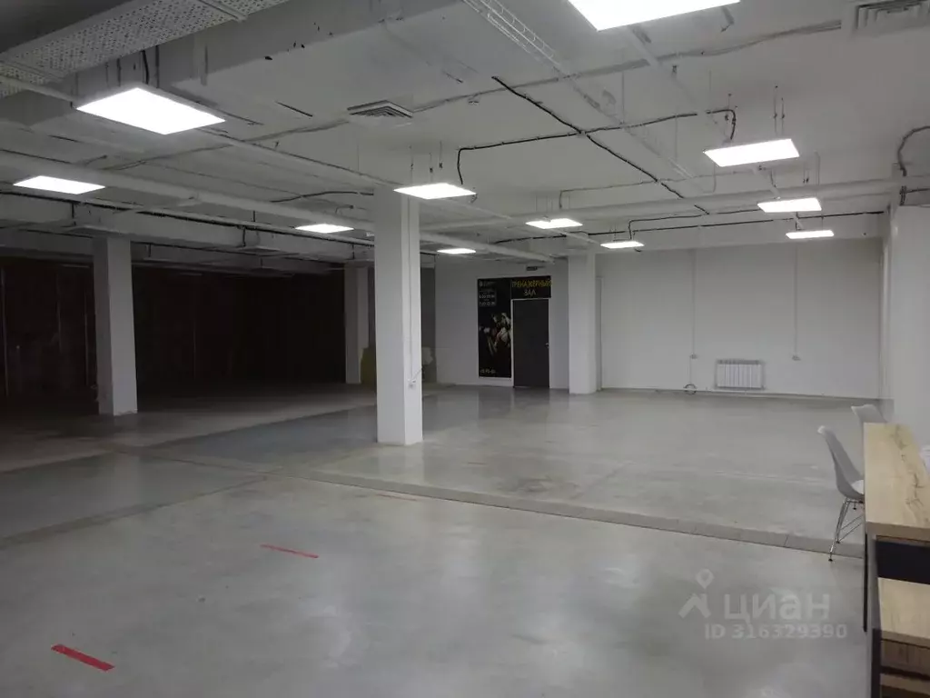 Склад в Смоленская область, Смоленск Краснинское ш., 6Д (450 м) - Фото 0