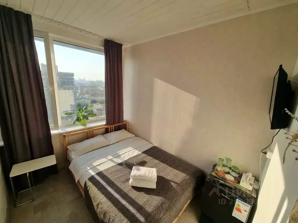 Комната Москва ул. Новый Арбат, 16 - Фото 1