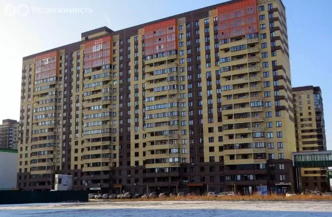 3-комнатная квартира: Тюмень, улица Тимофея Чаркова, 81к1 (74.6 м) - Фото 1