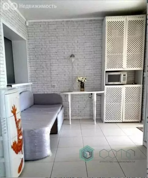 Дом в Калининградская область, Гурьевский муниципальный округ, посёлок ... - Фото 1