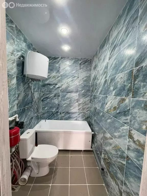 Дом в село Хомутово, улица Михаила Черникова (160 м) - Фото 2