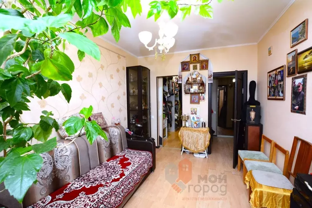 1-комнатная квартира: Звенигород, микрорайон Южный, Радужная улица, 23 ... - Фото 1