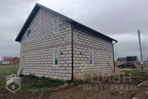 Дом в Новгородская область, Новгородский район, Борковское с/пос, д. ... - Фото 1