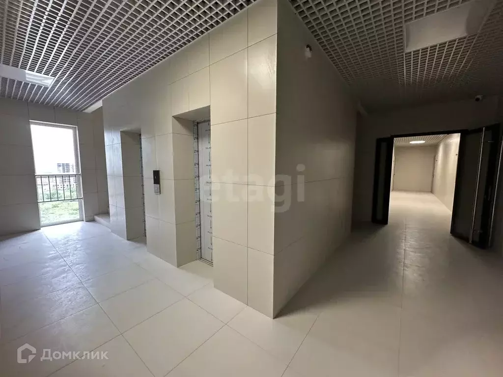 Продаётся 1-к квартира, 55 м - Фото 0