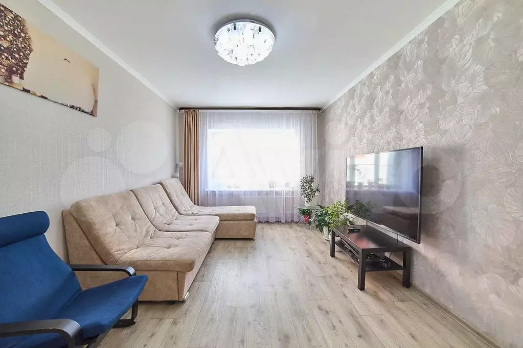 3-к. квартира, 74,2 м, 2/9 эт. - Фото 1