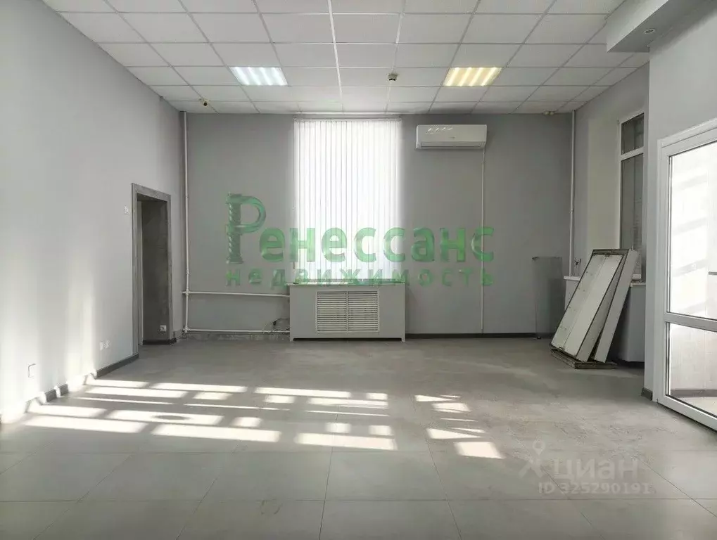 Торговая площадь в Брянская область, Брянск ул. Челюскинцев, 17 (75 м) - Фото 2