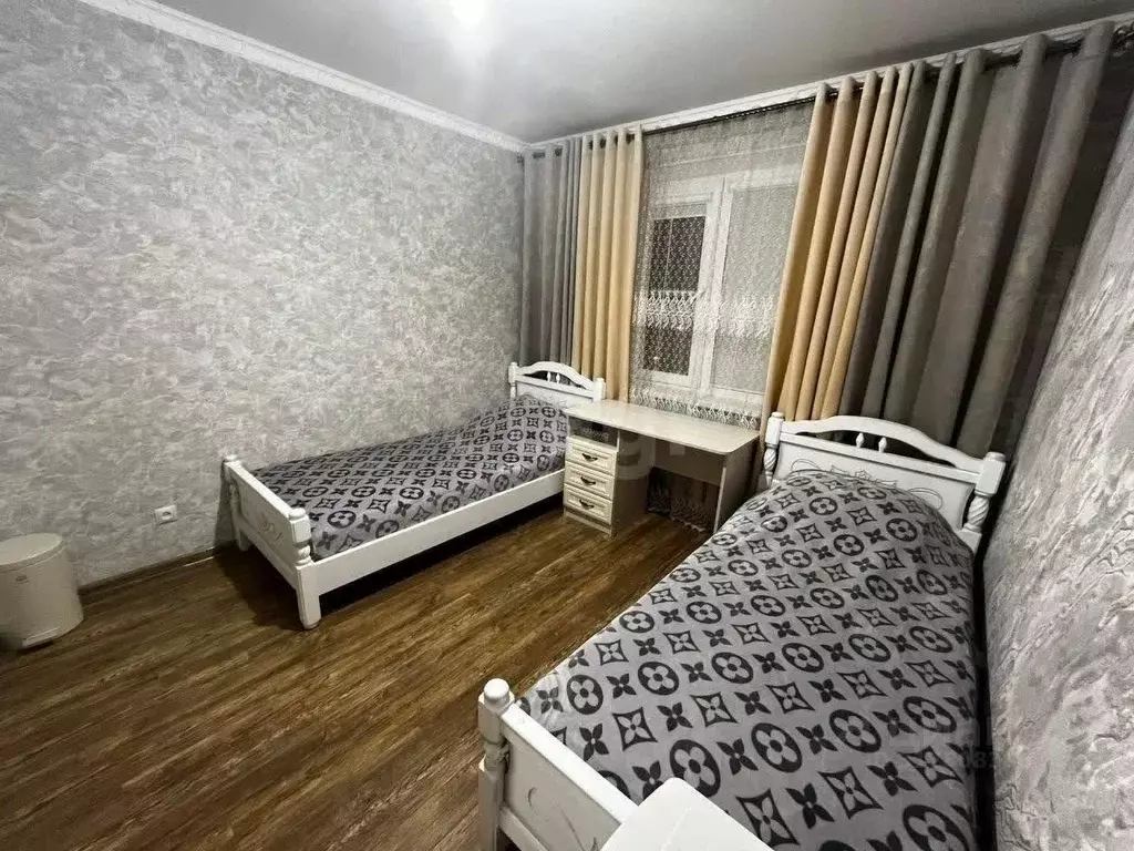 2-к кв. Карачаево-Черкесия, Черкесск Интернациональная ул., 16А (46.3 ... - Фото 0