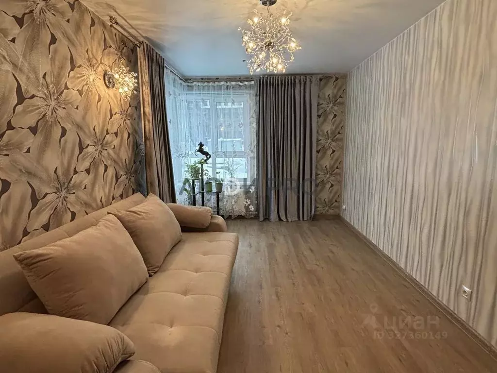 2-к кв. Алтайский край, Барнаул ул. 6-я Нагорная, 15Г/2 (64.1 м) - Фото 1