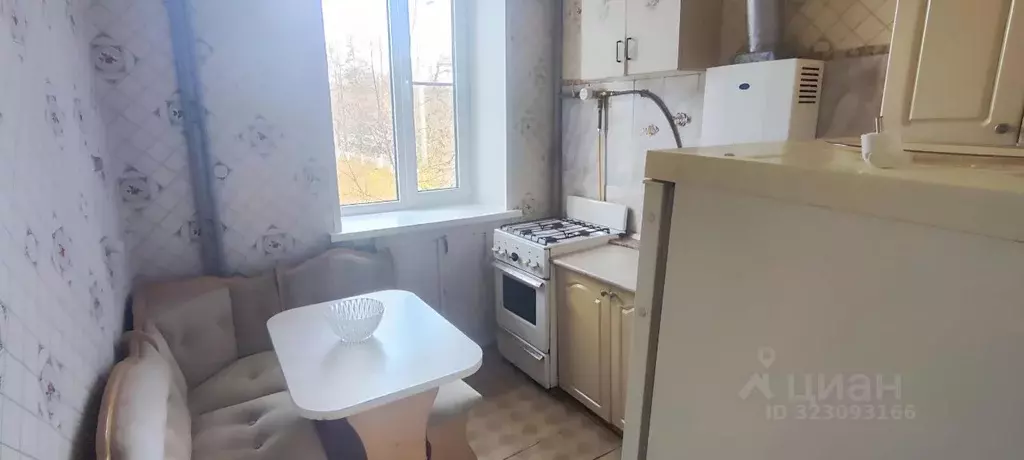 3-к кв. Нижегородская область, Дзержинск ул. Кирова, 11 (49.4 м) - Фото 2