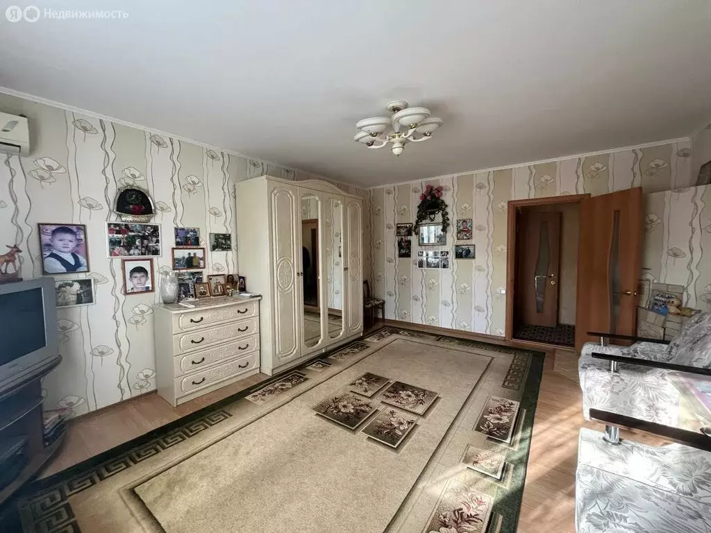 Дом в Ейск, Ленинградская улица (130 м) - Фото 0