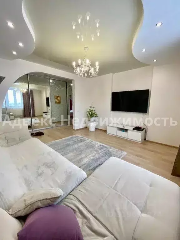 3-к кв. Тюменская область, Тюмень Звездный городок мкр,  (71.7 м) - Фото 1