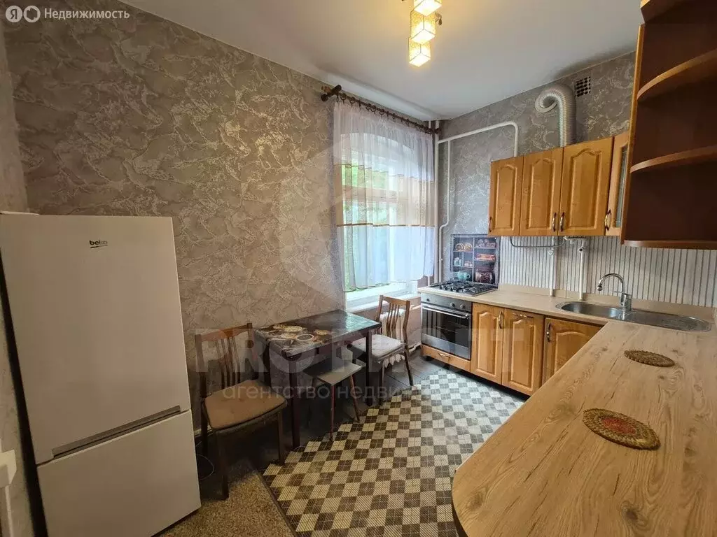 3-комнатная квартира: Калининград, Великолукская улица, 2 (62 м) - Фото 1