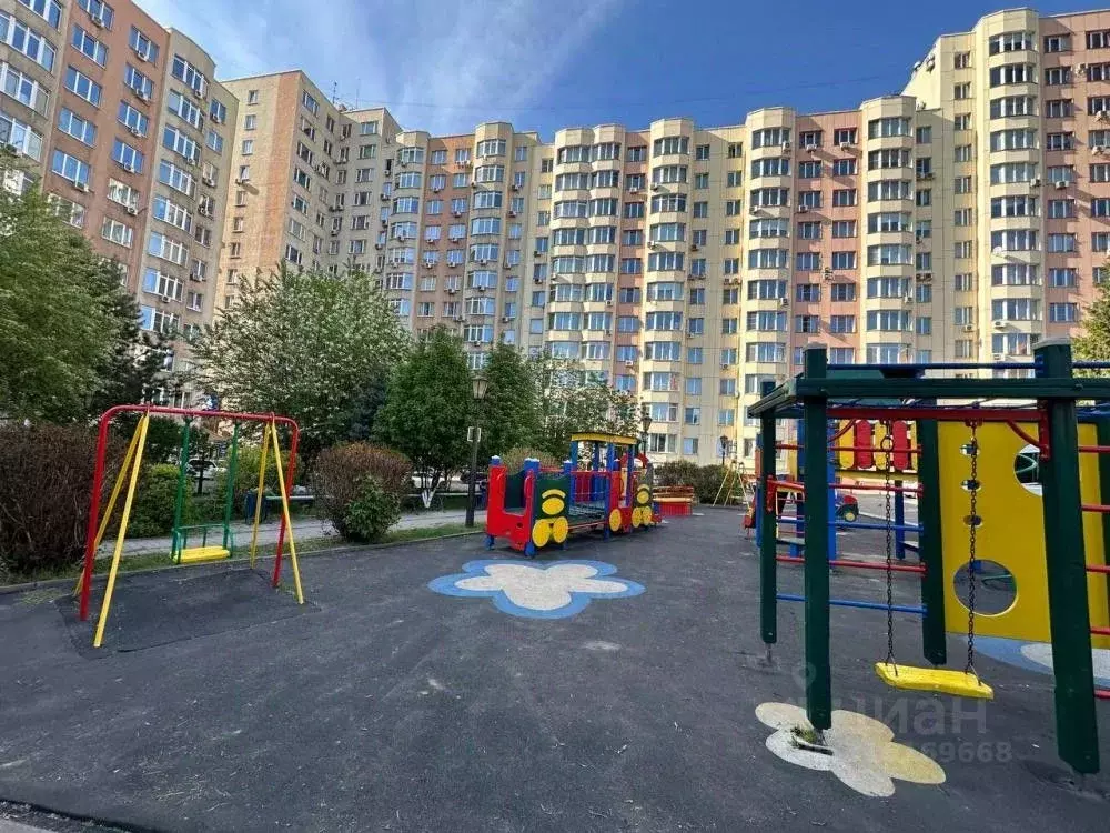 3-к кв. Кемеровская область, Кемерово Соборная ул., 3 (137.7 м) - Фото 1