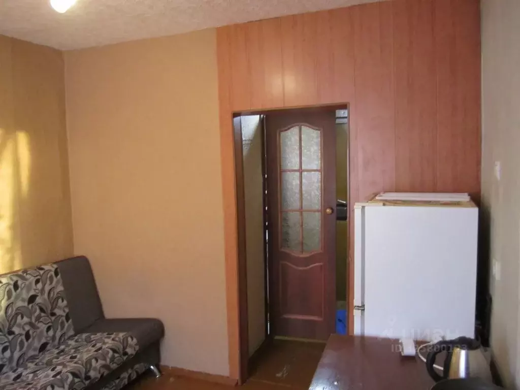 Комната Кемеровская область, Кемерово ул. Мичурина, 61 (12.0 м) - Фото 2