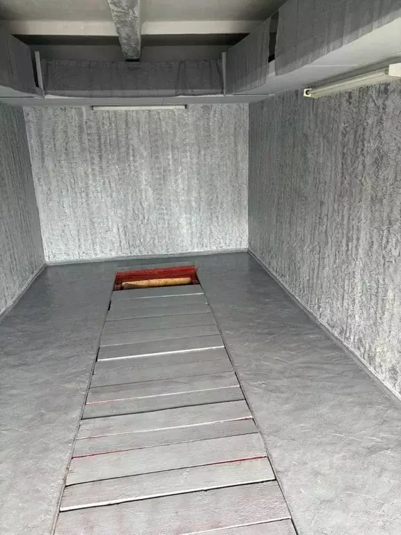 Гараж в Северная Осетия, Владикавказ ул. Галковского (18 м) - Фото 1