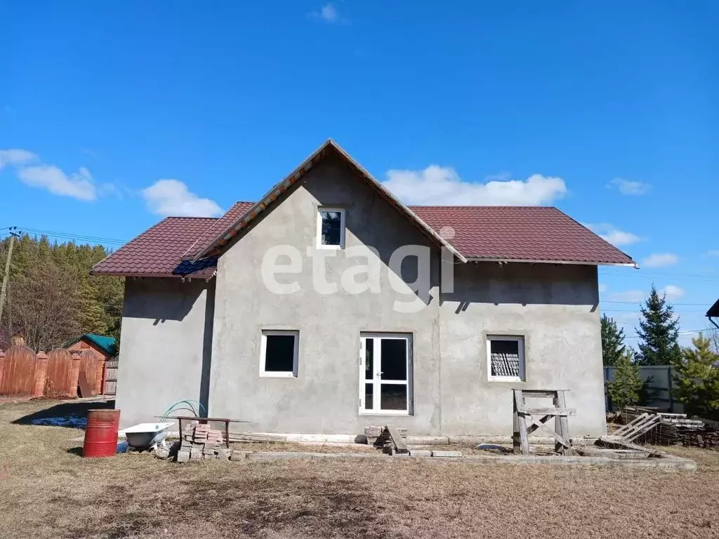 Дом в Красноярский край, Емельяново городское поселение, д. Крутая ул. ... - Фото 1