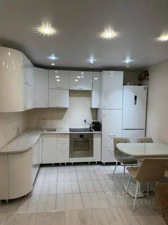 2-к кв. Чувашия, Чебоксары бул. Солнечный, 6к1 (43.9 м) - Фото 0