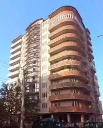 1-к. квартира, 56 м, 9/12 эт. - Фото 1
