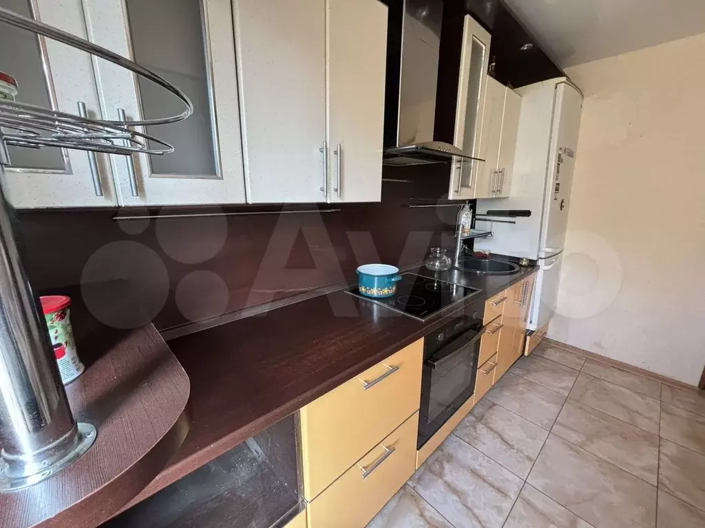 2-к. квартира, 54 м, 4/9 эт. - Фото 0