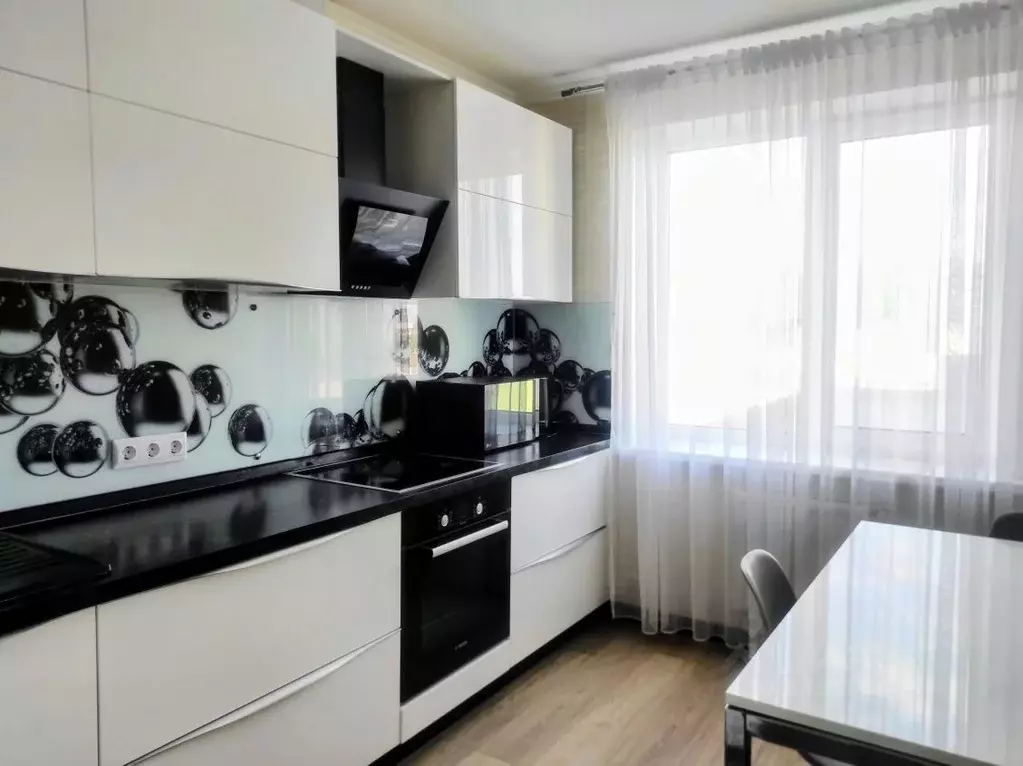 2-к кв. Самарская область, Самара просп. Кирова, 322Ак4 (60.0 м) - Фото 1