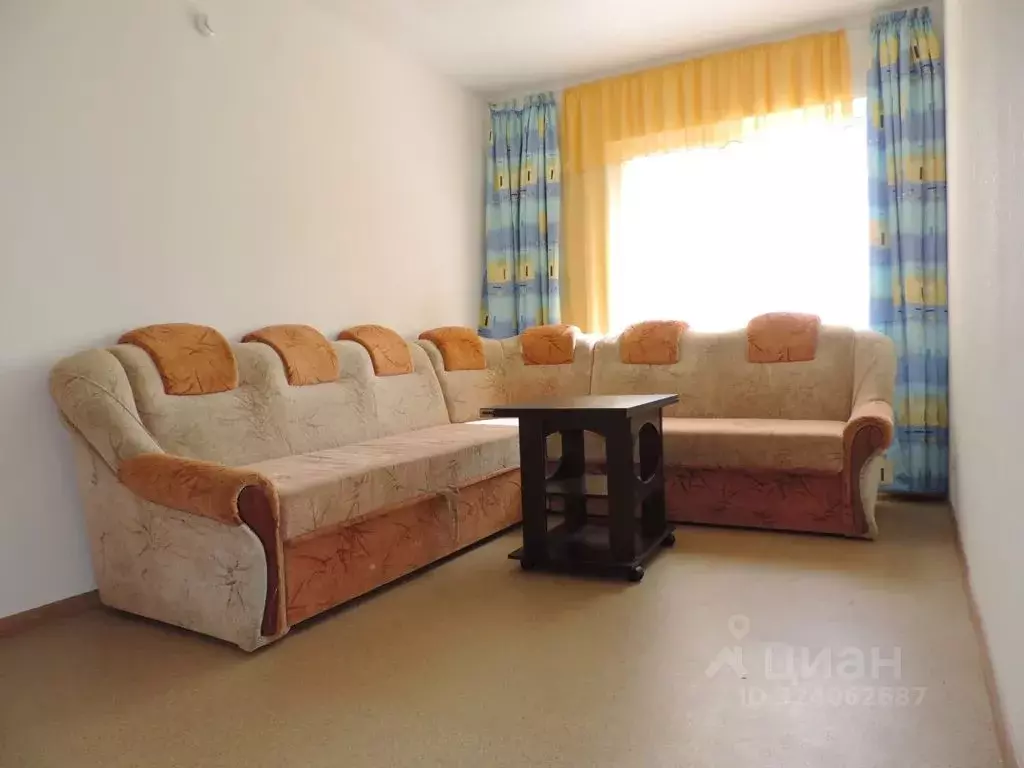 3-к кв. Крым, Саки ул. Набережная, 17 (72.0 м) - Фото 1