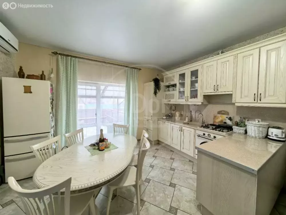 Дом в Батайск, Цимлянская улица, 30 (100 м) - Фото 0
