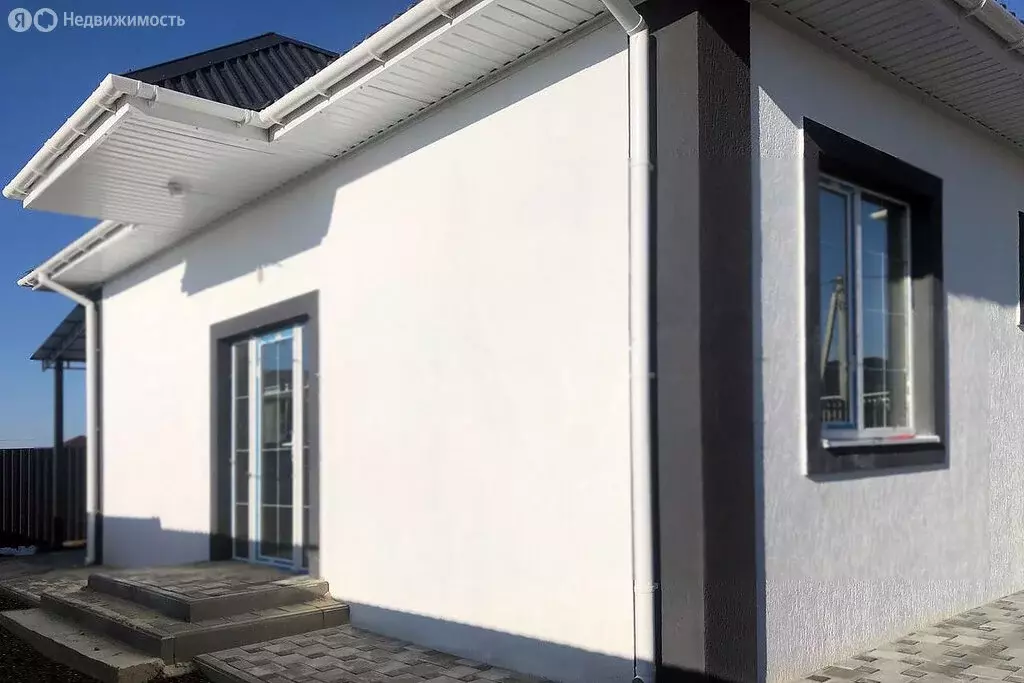 Дом в Витязево, улица Александра Македонского (102 м) - Фото 0