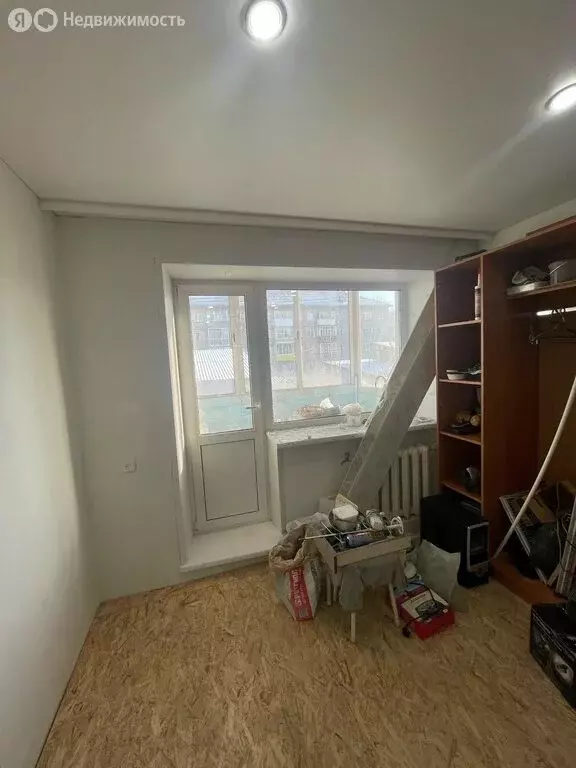 1-комнатная квартира: Иланский, Комсомольская улица, 2 (29.8 м) - Фото 1