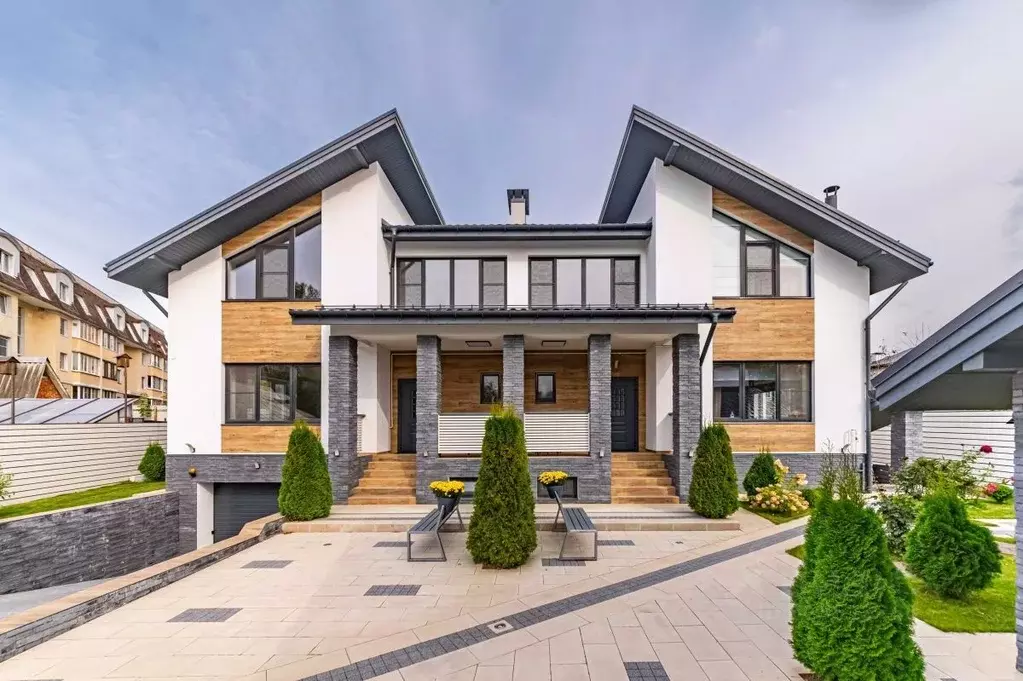 Коттедж в Московская область, Красногорск городской округ, с. ... - Фото 1