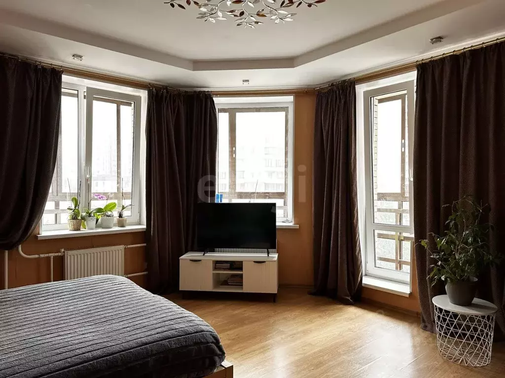 2-к кв. Санкт-Петербург Пулковская ул., 6к4 (68.6 м) - Фото 1