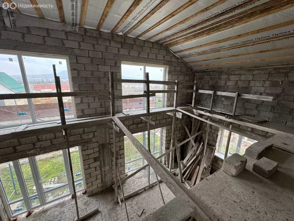 Дом в хутор Новая Пролетарка, Озёрная улица (240 м) - Фото 1