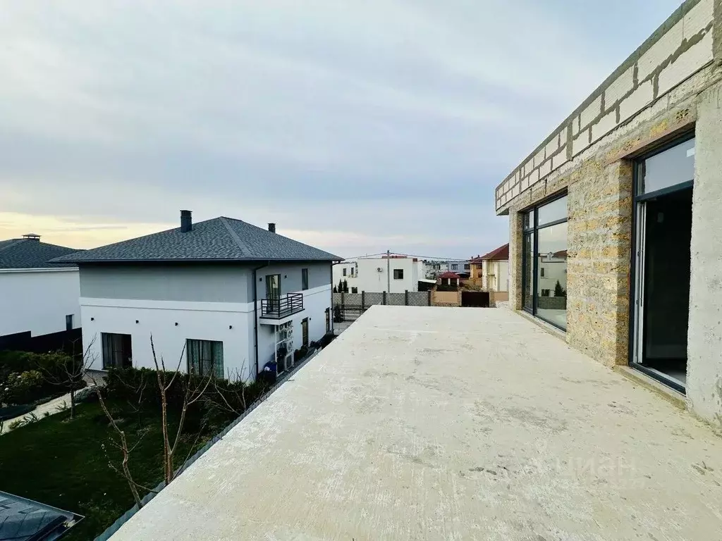 Дом в Севастополь ш. Фиолентовское, 70/47 (200 м) - Фото 1