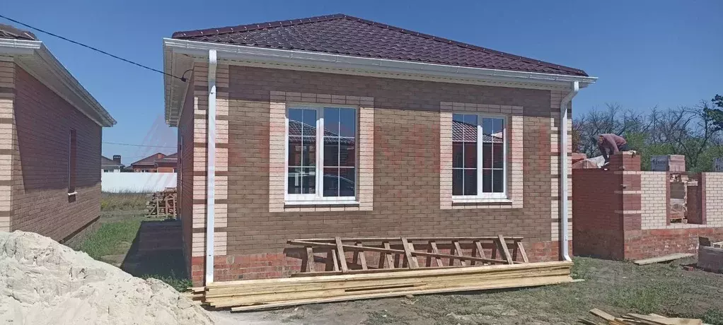 Дом в Ростовская область, Мясниковский район, Красный Крым хут.  (72 ... - Фото 1