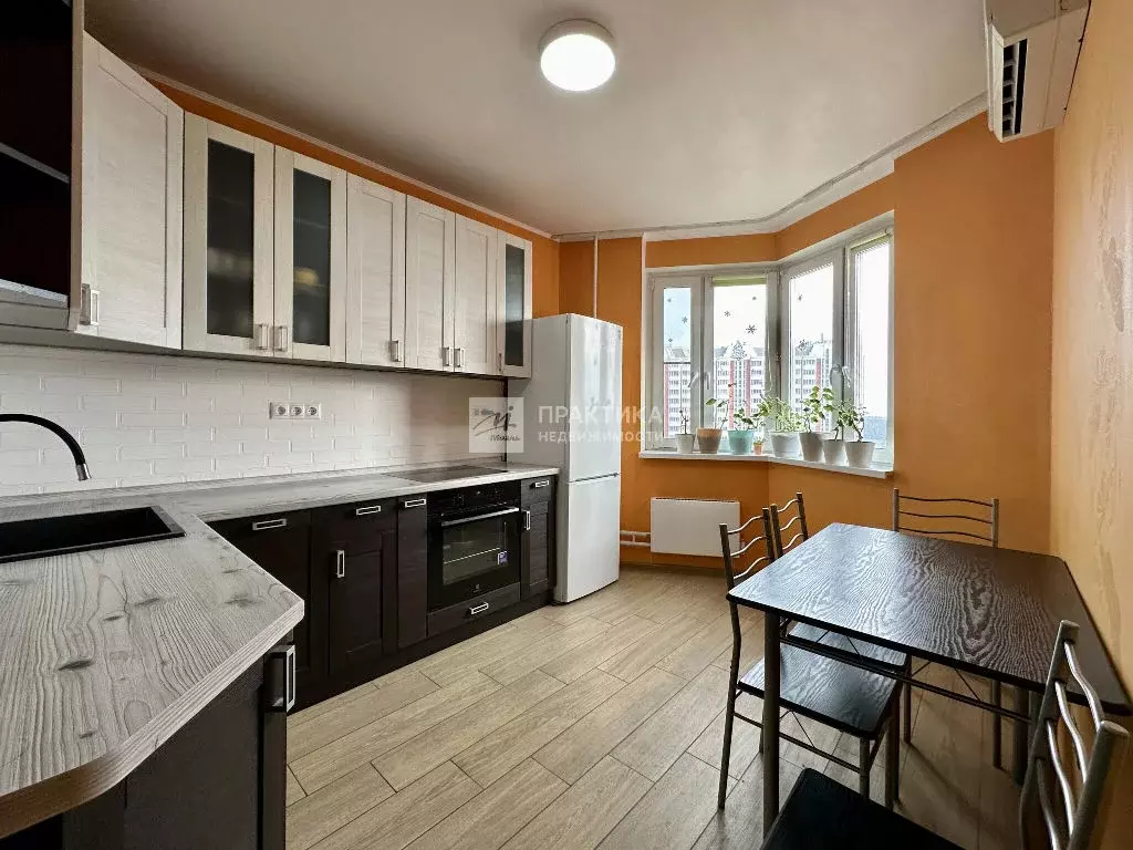 Продается 2-комнатная квартира - Фото 1