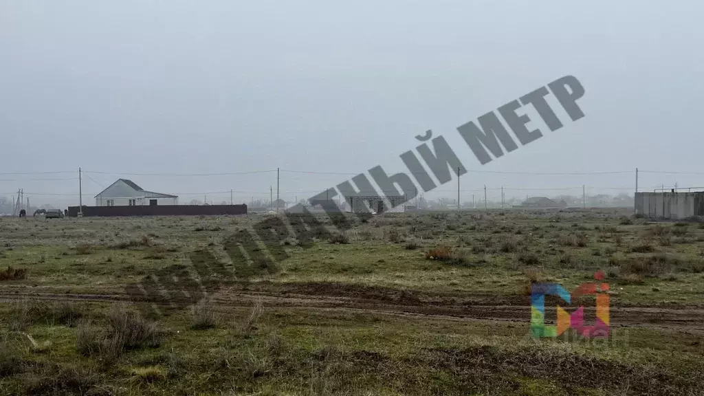 Участок в Калмыкия, Целинный район, с. Троицкое ул. Аюки-хана (12.0 ... - Фото 1