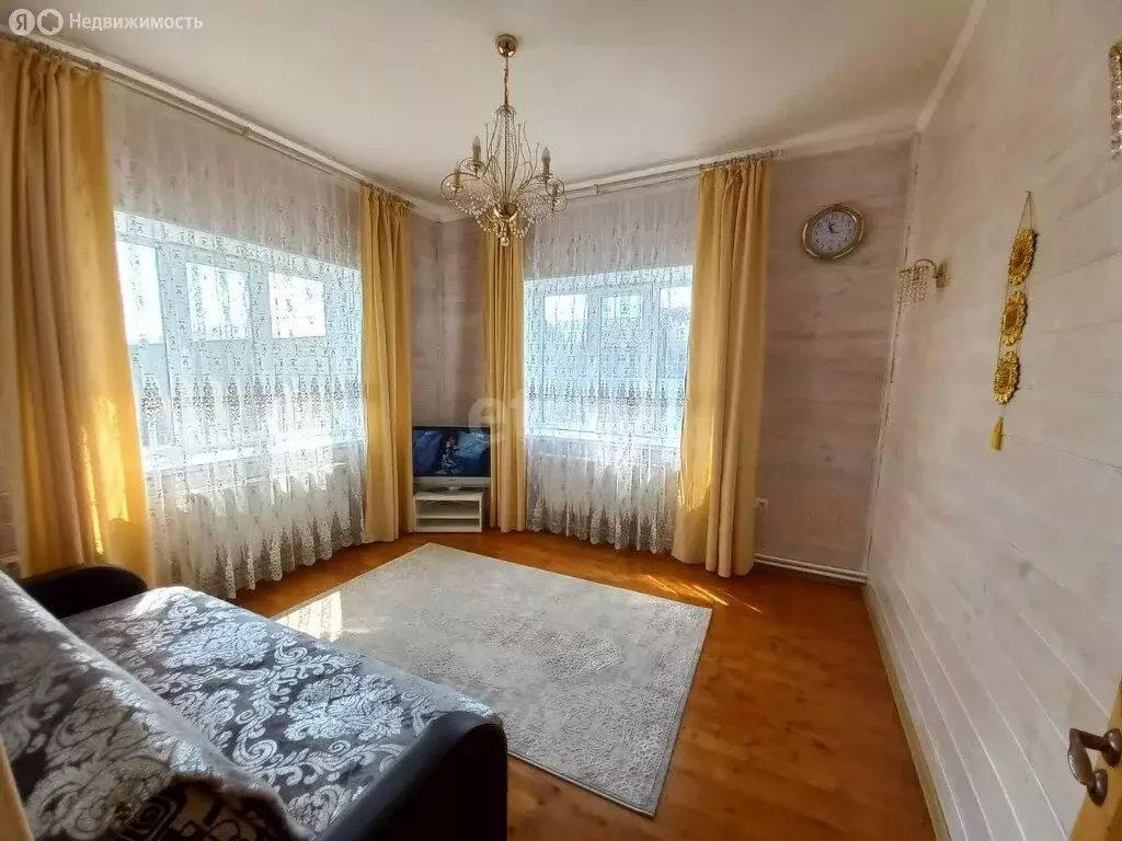 Дом в Уфимский район, Красноярский сельсовет, село Чернолесовский (100 ... - Фото 0