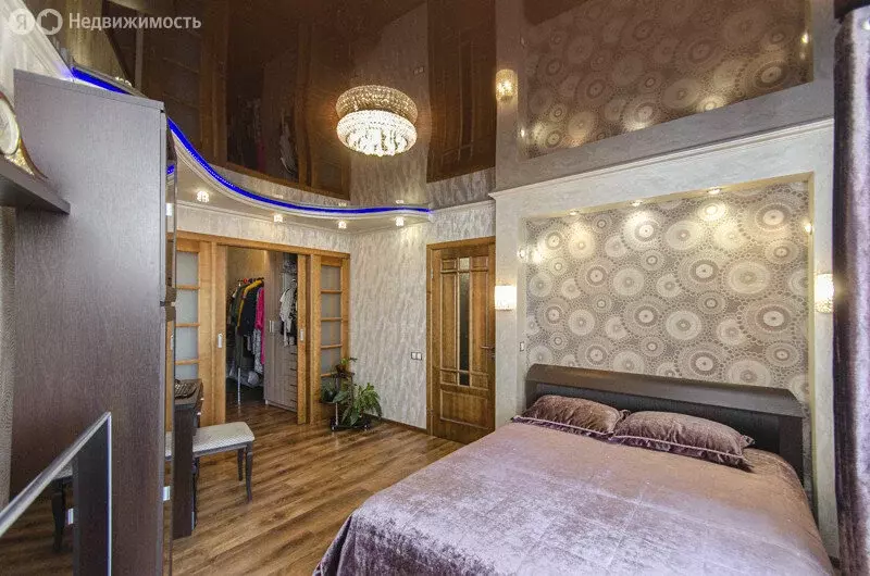 4-комнатная квартира: Брянск, Фосфоритная улица, 17 (85 м) - Фото 0