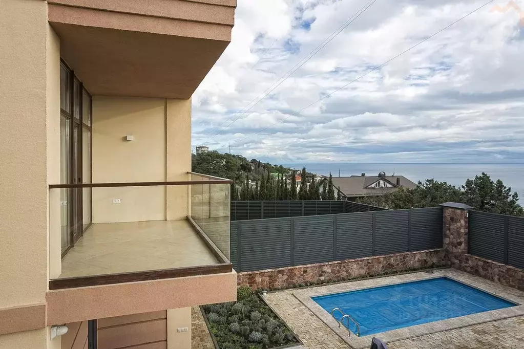 Дом в Крым, Ялта муниципальный округ, Восход пгт ул. Наташинская, 2К ... - Фото 1