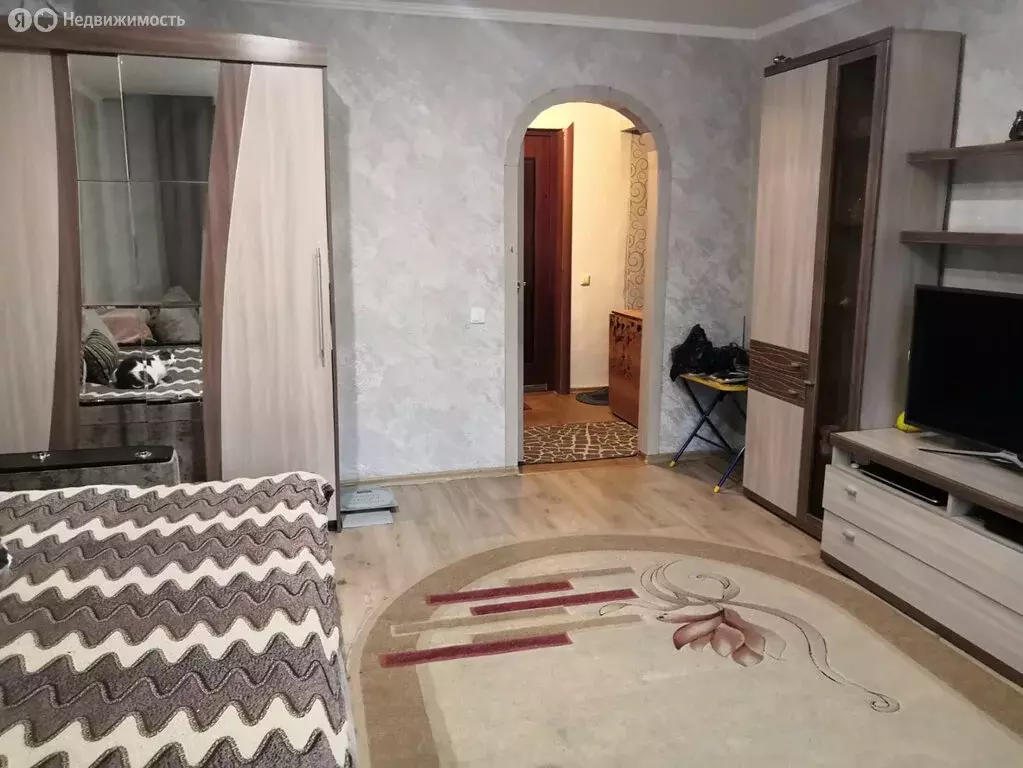 1-комнатная квартира: Курган, улица Криволапова, 12 (36 м) - Фото 1