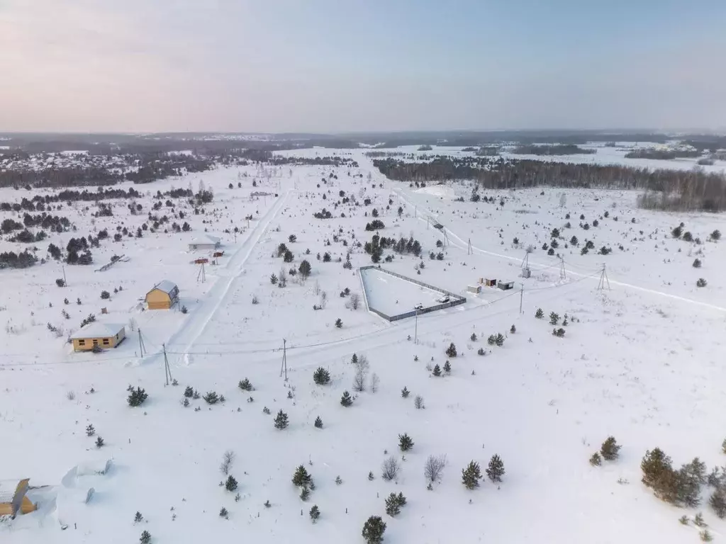 Участок в Томская область, Томский район, Деревня Петровский уч ул. ... - Фото 1